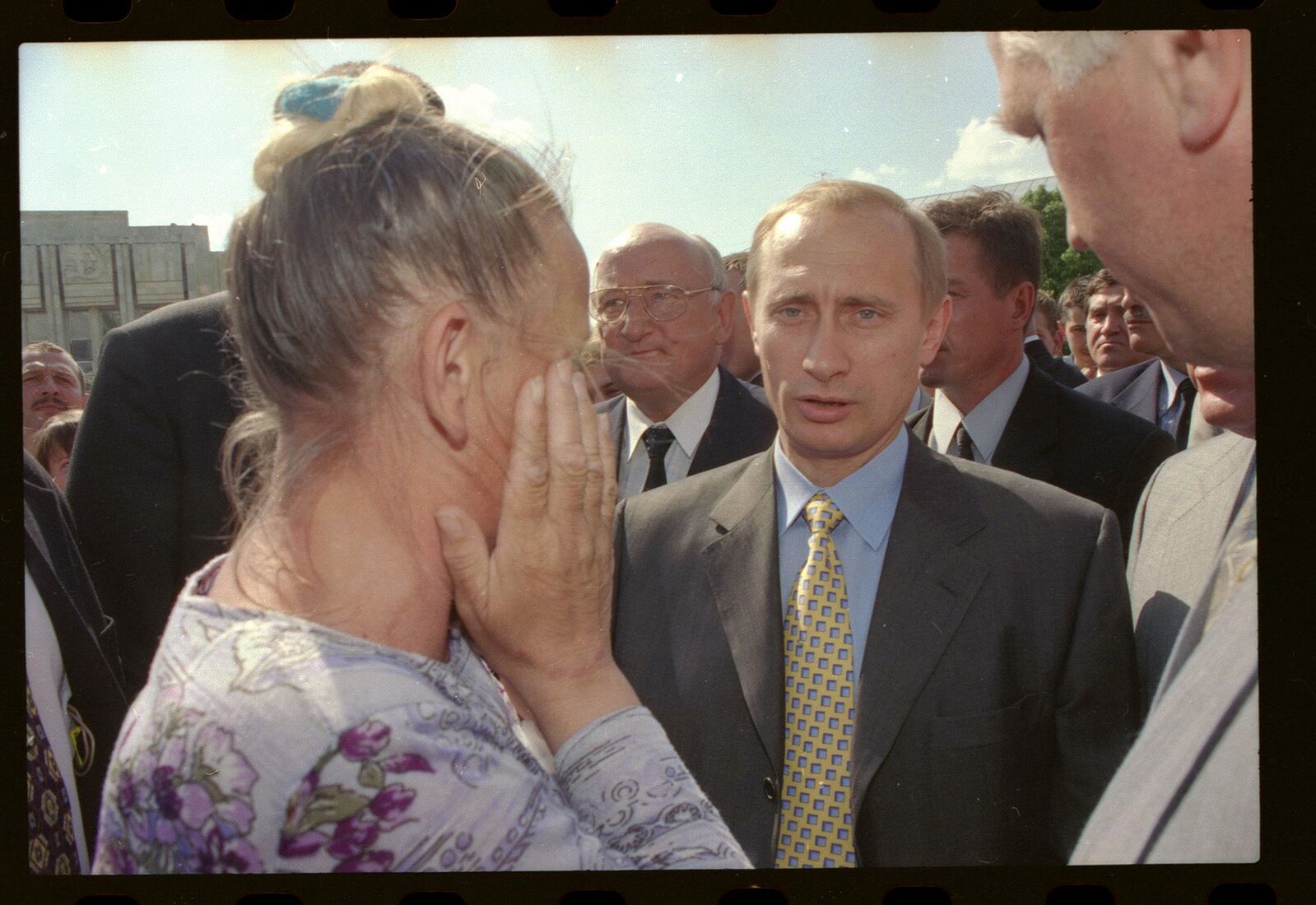 Артем Чернов. Портфолио. Путин в 2000 году. Во время поездки в Ярославль