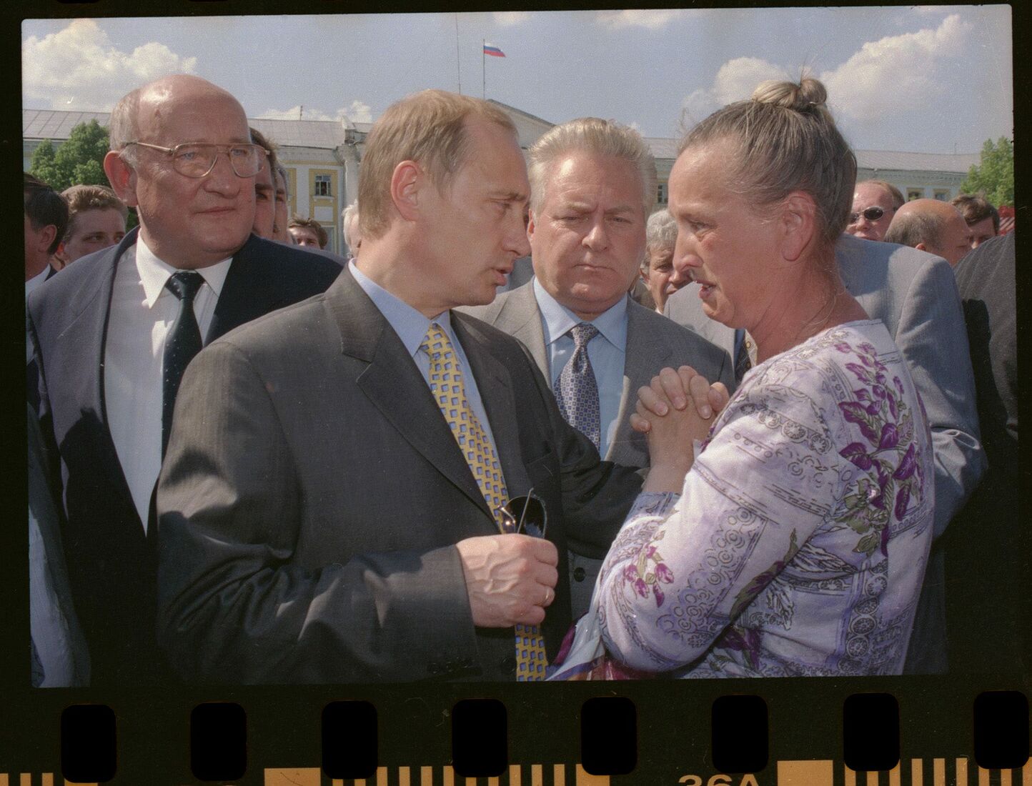 Артем Чернов. Портфолио. Путин в 2000 году. Без названия