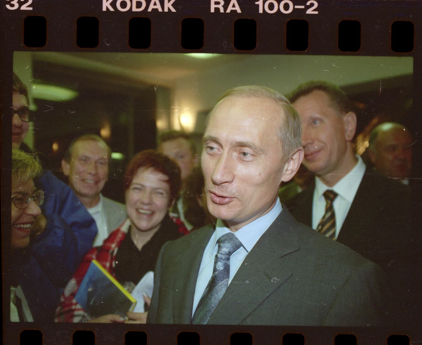 Артем Чернов. Портфолио. Путин в 2000 году. Петропавловск Камчатский, июль 2000
